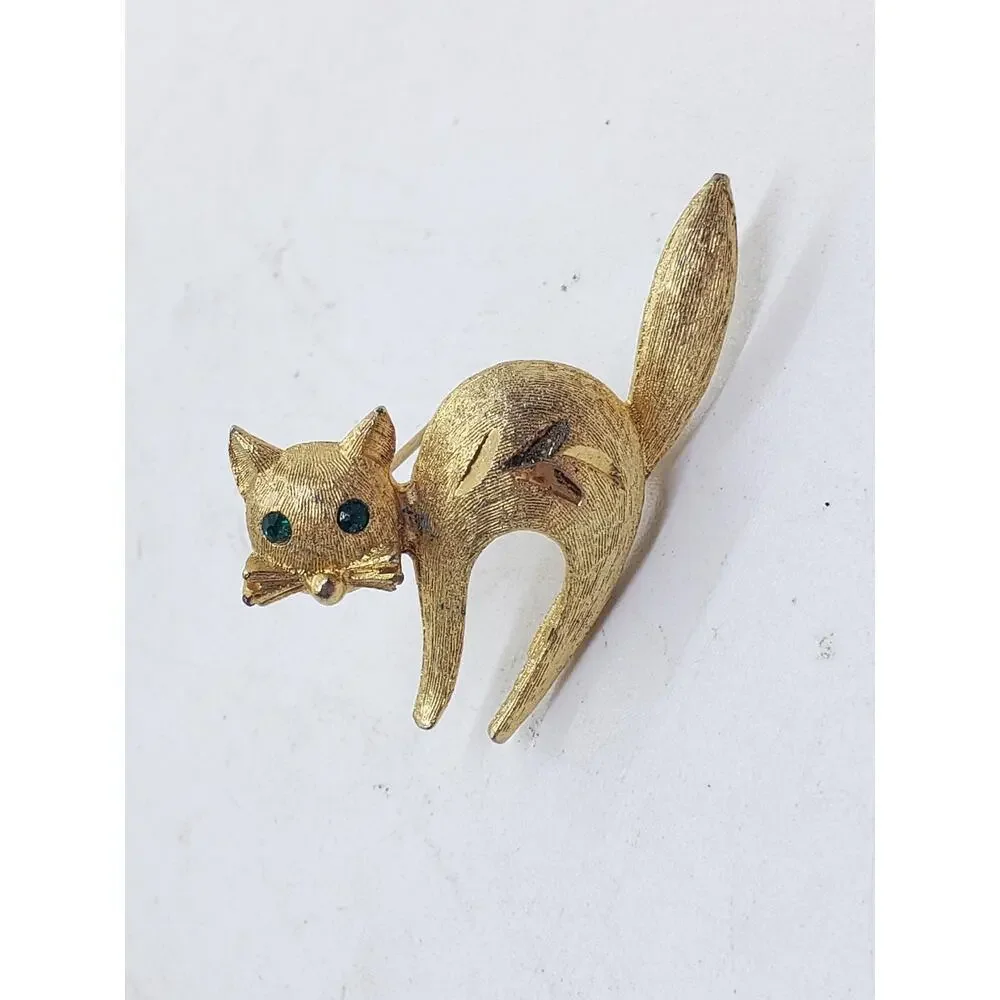 Vintage Mamselle Cat Brooch Pin Green Rhinestone Eyes 10 Gold Plated Signed